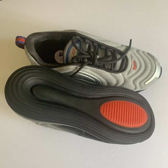 Nike Air Max 720 GS Metallic Silver Running Shoe A - Picture 4 of 6